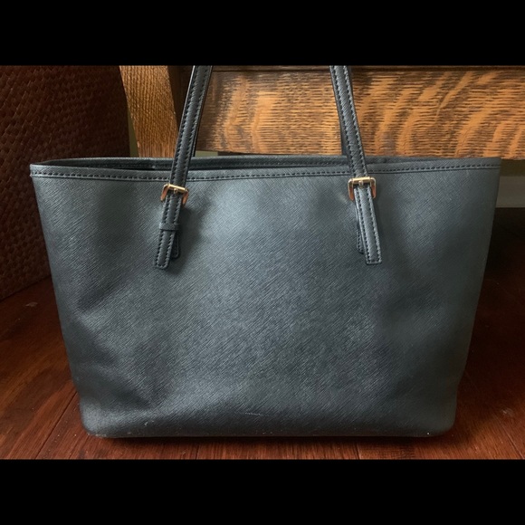 Michael Kors purse - Picture 2 of 2